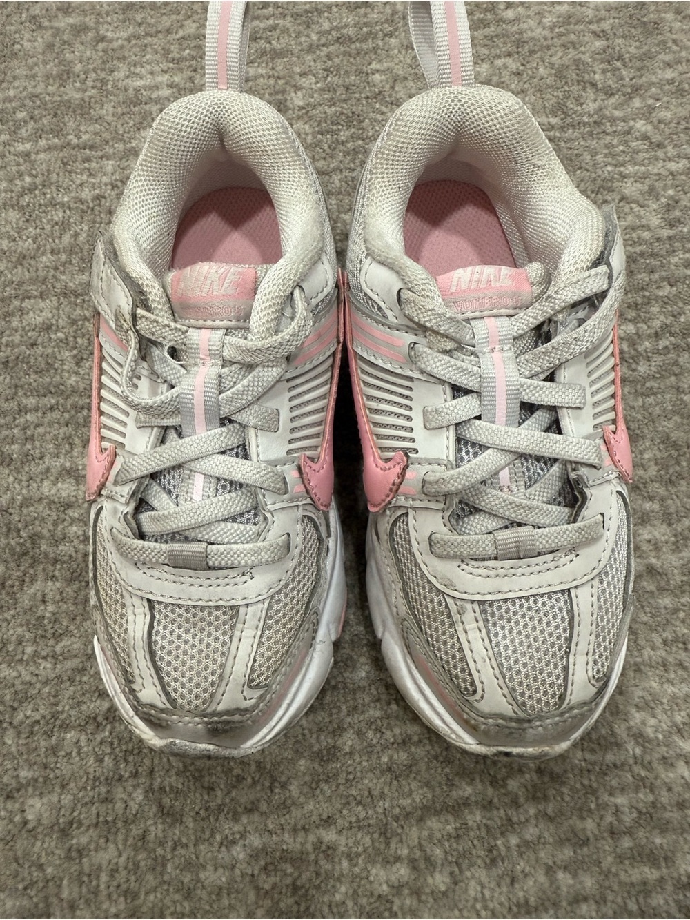 Nike Vomero 5 Kids White & Pink Athletic Sneakers with Swoosh-